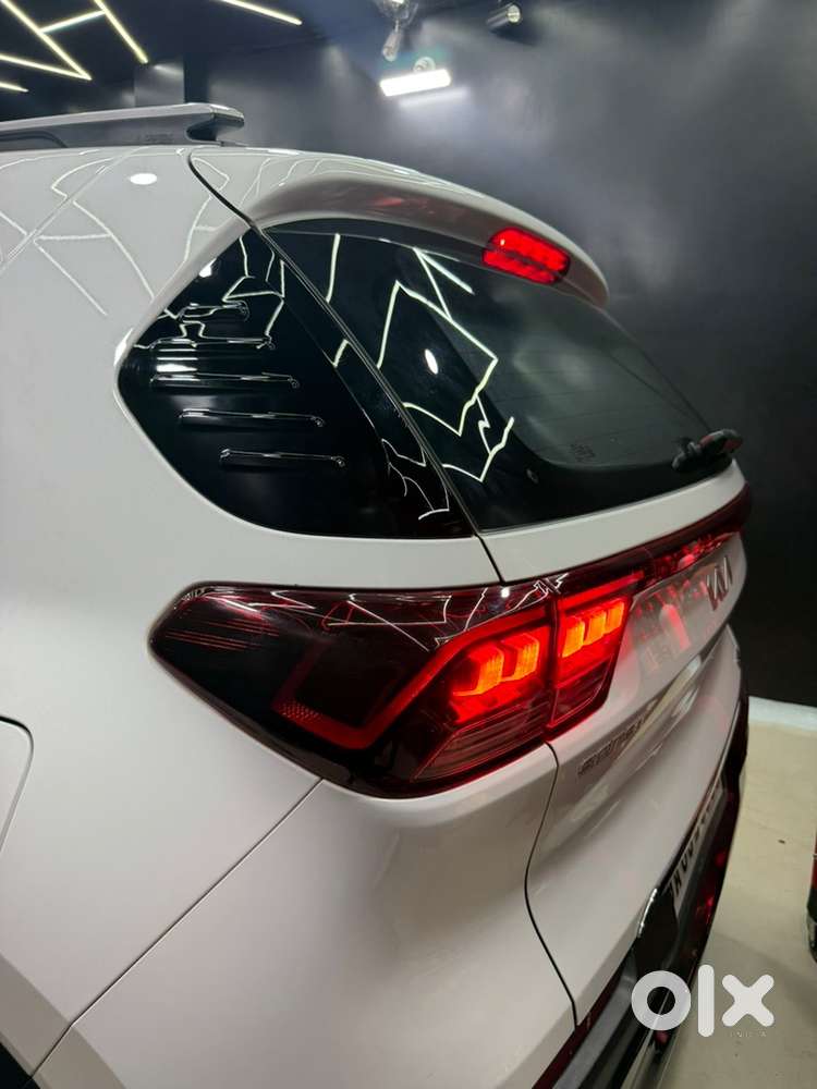 Kia Sonet Petrol 2023