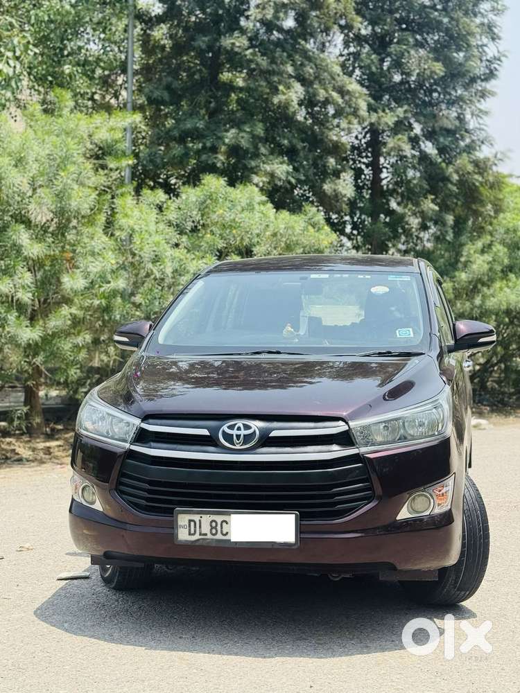Toyota Innova Crysta 2.4 G Mt 7 Str, 2017, Diesel