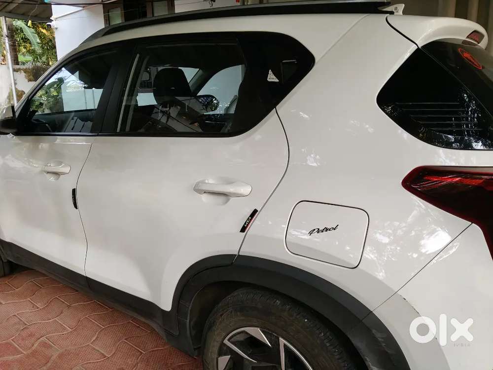 Well Conditioned Kia Sonet Htk Plus Petrol, First Owner