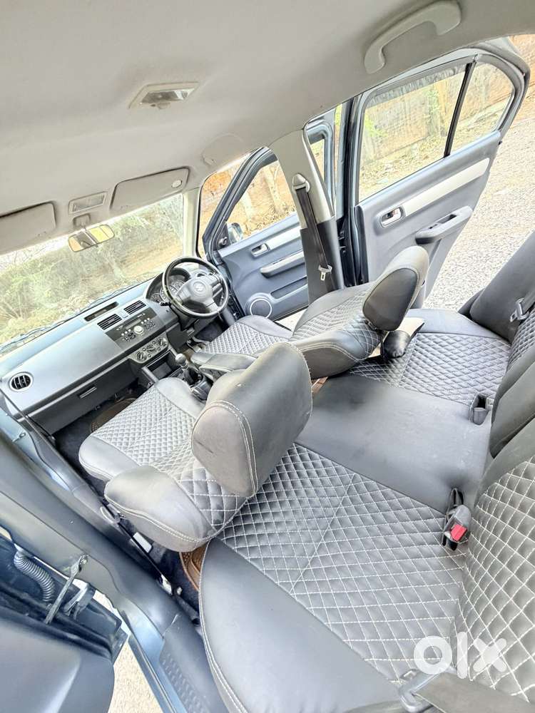 Maruti Suzuki Swift Dzire 1.3 Vxi, 2011, Petrol