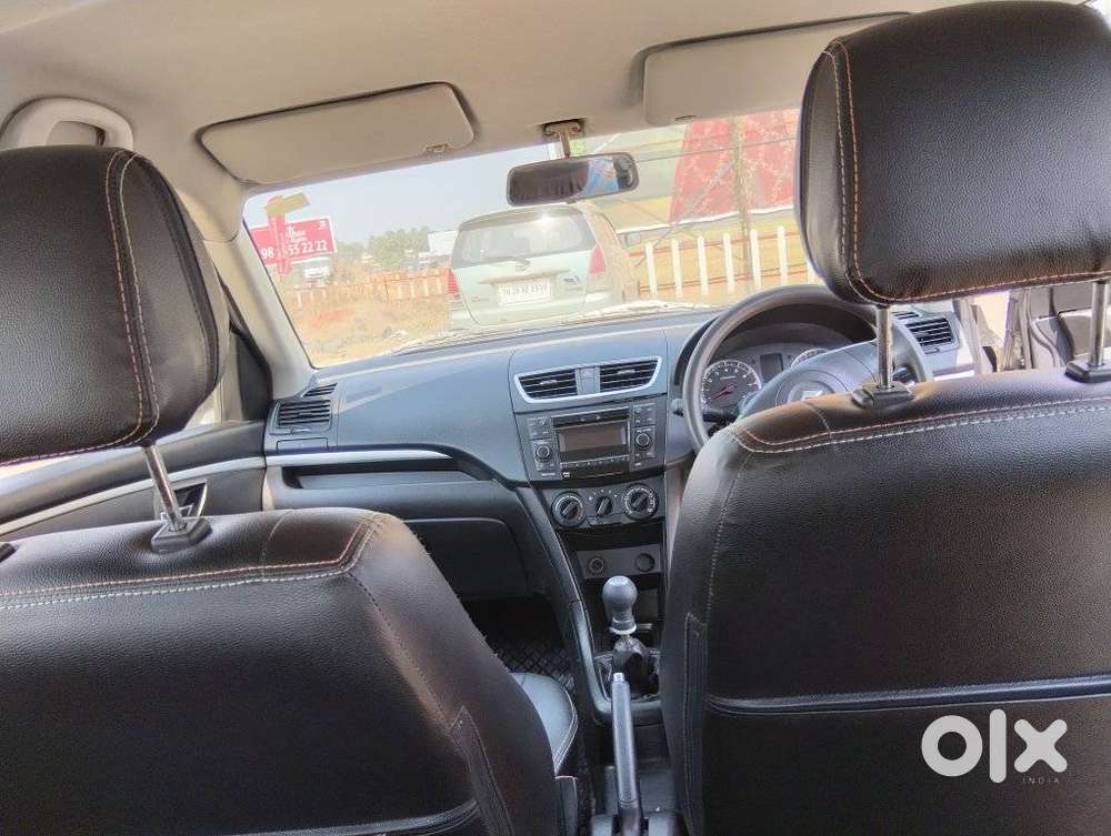 Maruti Suzuki Swift Vxi + Manual, 2015, Petrol