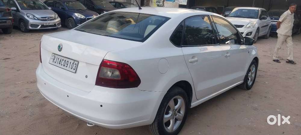 Skoda Rapid 2013-2016 1.5 Tdi Ambition With Alloy Wheel, 2012, Diese..