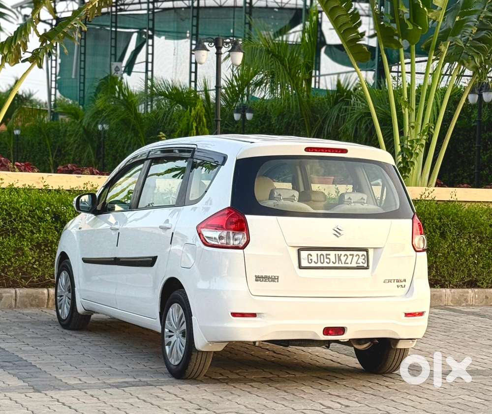 Maruti Suzuki Ertiga Vxi Abs Bs Iv, 2014, Petrol