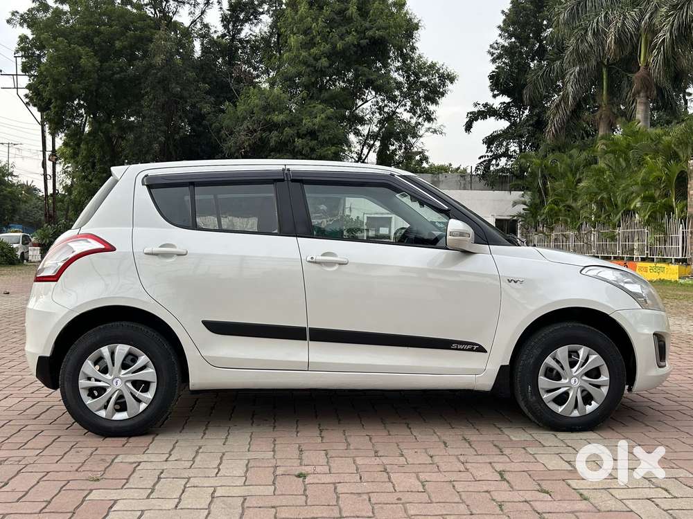 Maruti Suzuki Swift Vxi, 2014, Petrol