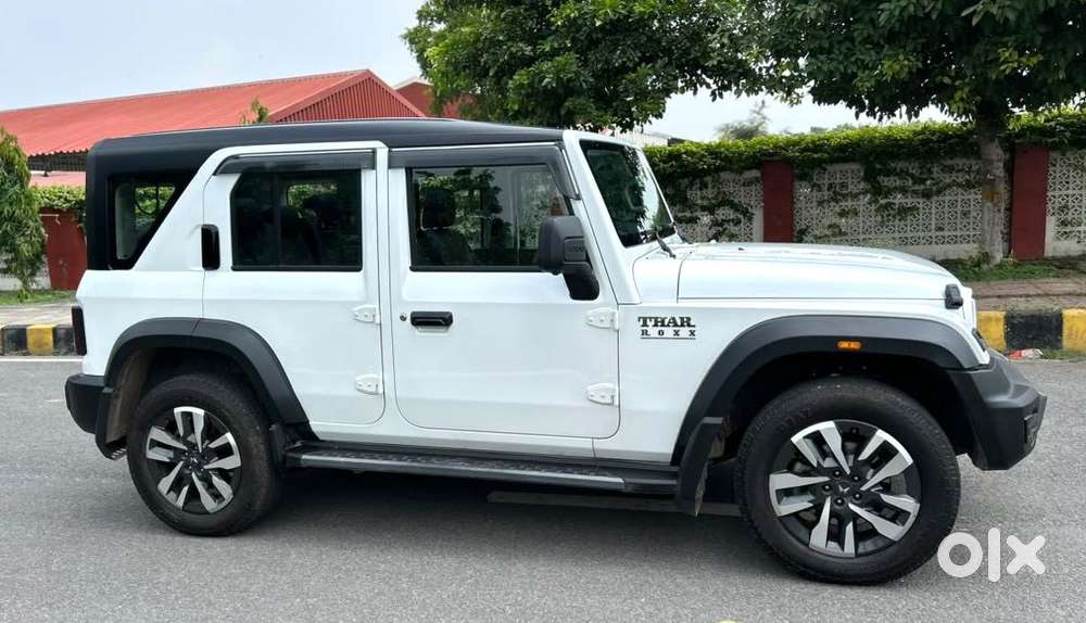 Mahindra Thar Roxx Ax7l Rwd Diesel At, 2026, Diesel