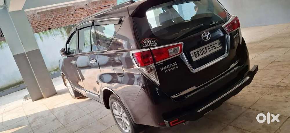 Toyota Innova Crysta 2019 Diesel 68000 Km Driven