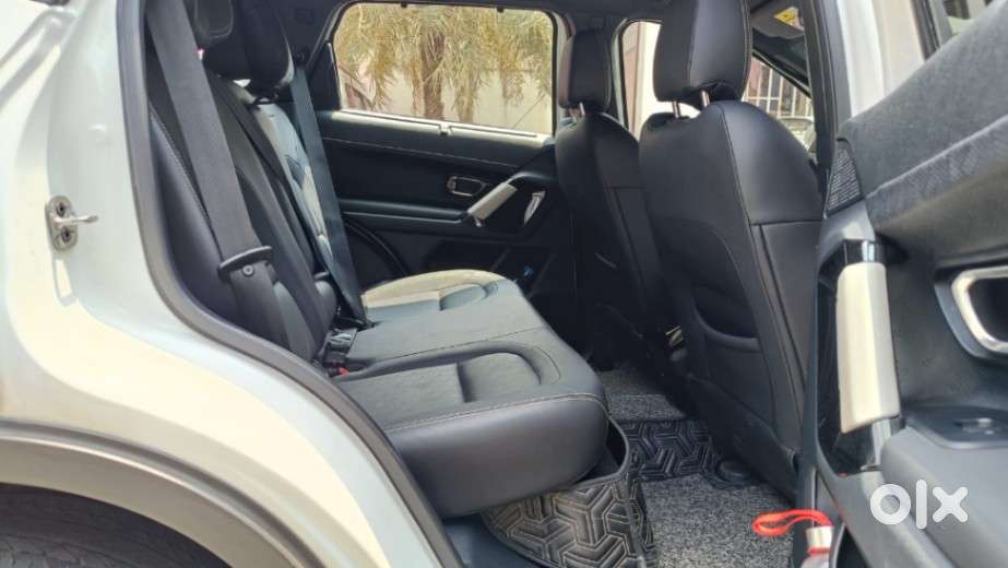 Tata Harrier Fearless Dual Tone, 2024, Diesel
