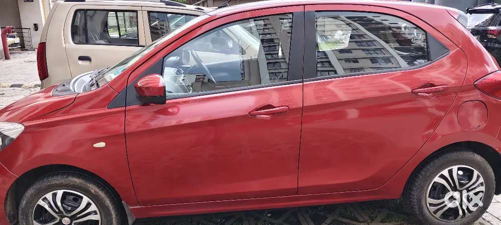 Tata Tiago Revotron 2016
