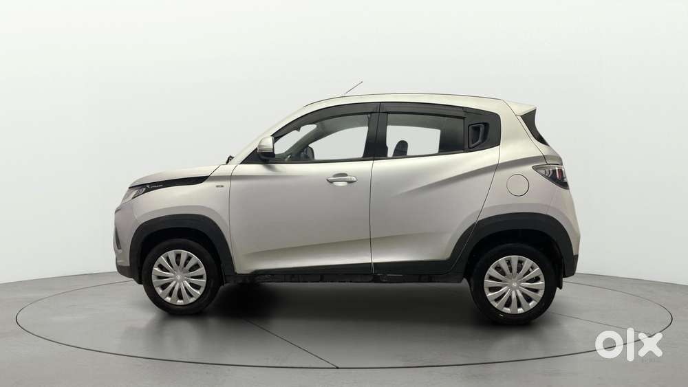 Mahindra Kuv 100 Mfalcon G80 K6 5str, 2017, Petrol