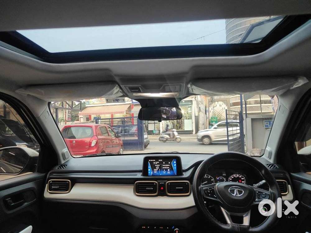 Tata Punch Accomplished Mt Sunroof, 2023, Petrol