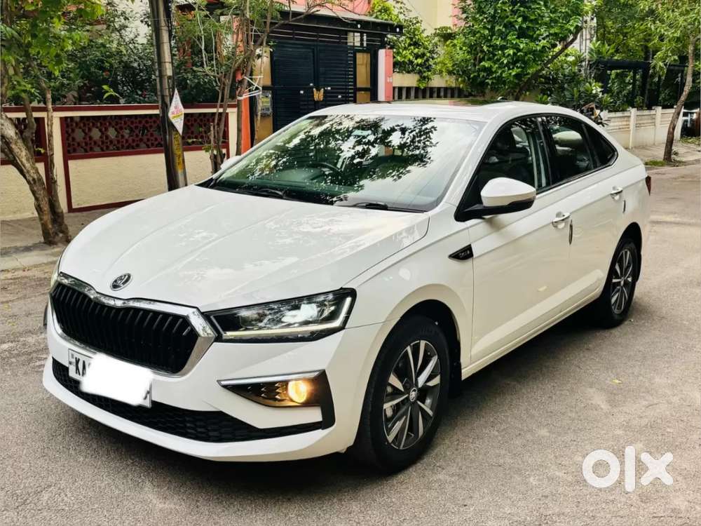 Skoda Slavia Ambition 1.0l Tsi Mt, 2022, Petrol