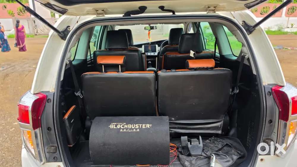 Toyota Innova Crysta 2017 Diesel 175000 Km Driven