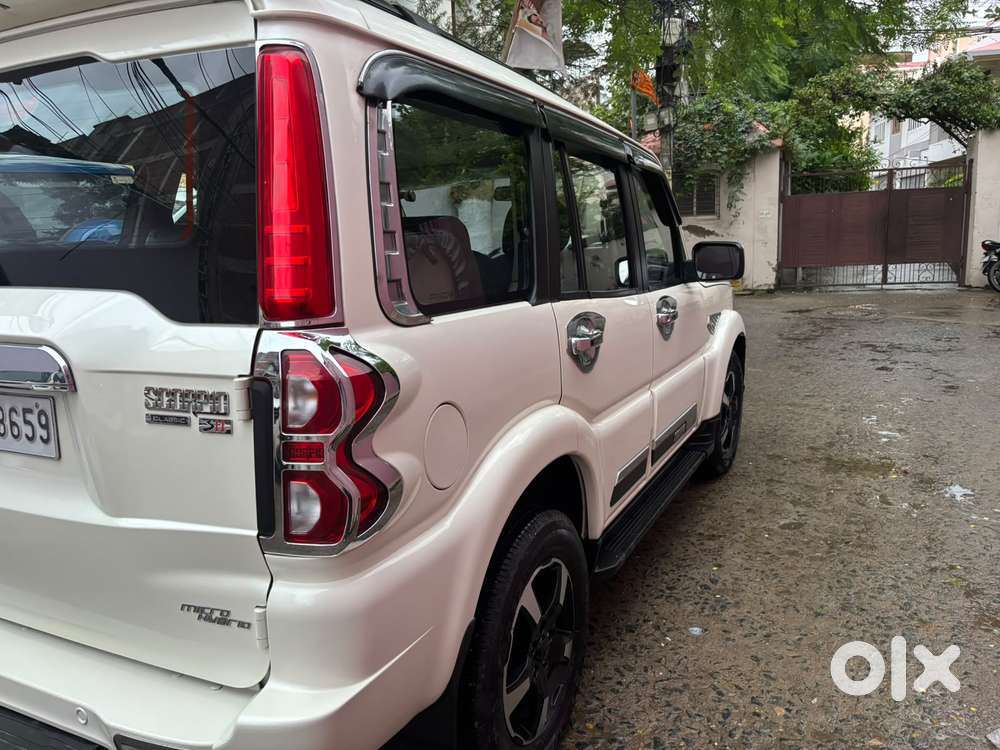 Mahindra Scorpio Classic 2.2 S 11 Mt 7 Str, 2023, Diesel