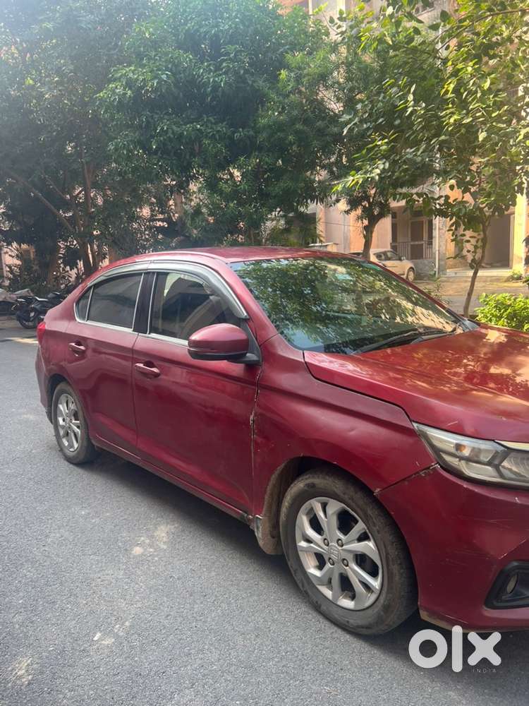 2018 Honda Amaze V