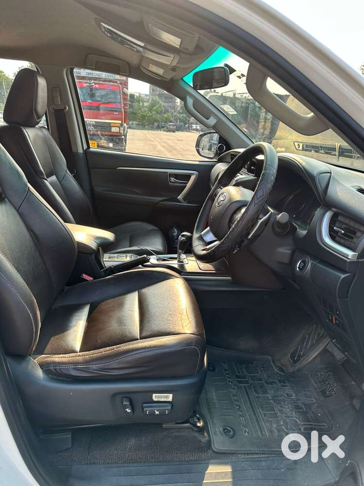 Toyota Fortuner 3.0 4x2 Automatic, 2018, Diesel