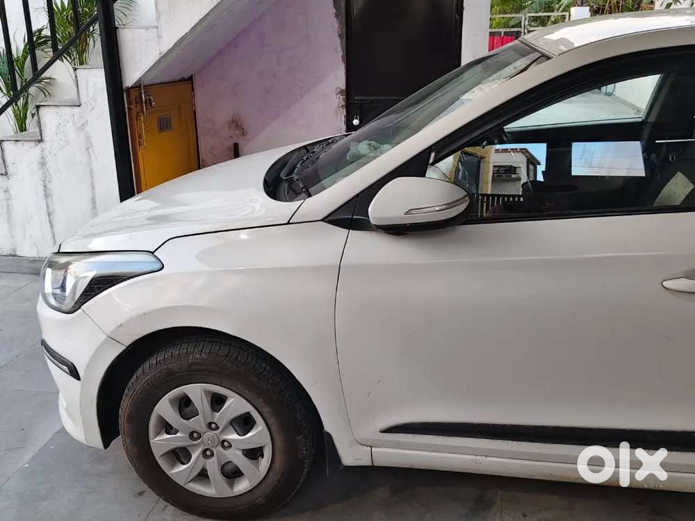 Hyundai New I20 2016 Petrol 19800 Km Driven
