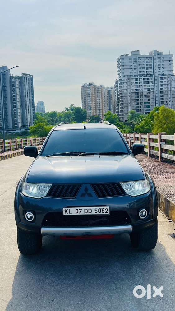 Mitsubishi Pajero Sport Limited Edition, 2013, Diesel