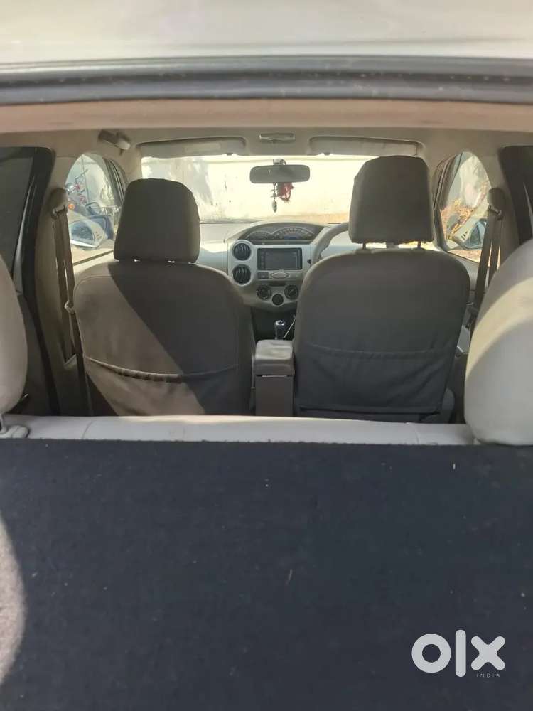 Toyota Etios Liva 2015