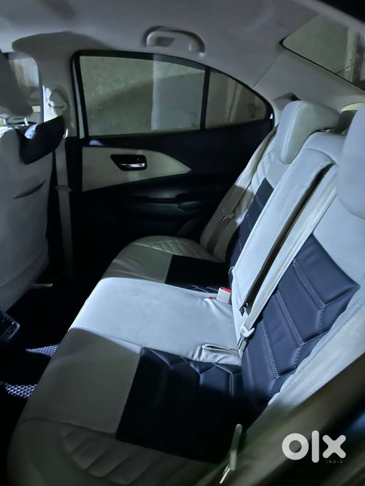 Maruti Suzuki Swift Dzire Vxi(o) Mt, 2025, Petrol