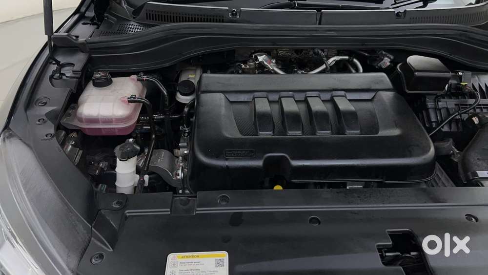 Mahindra Xuv700 2.2 Ax 7 Diesel At Luxury Pack Str, 2024, Diesel