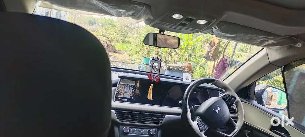 Mahindra Xuv700 2024 Diesel 20000 Km Driven