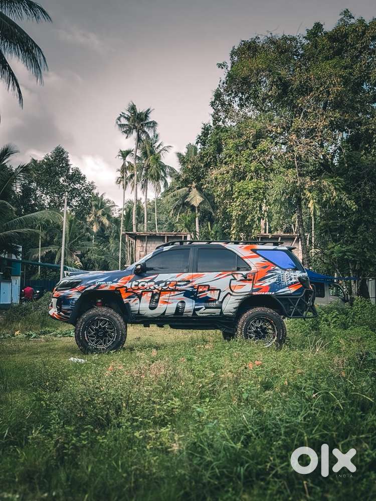 Toyota Fortuner Diesel 2012