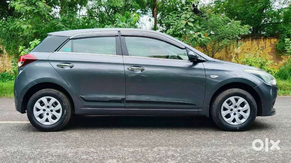 Hyundai I20 Magna 1.2 Mt, 2015, Petrol