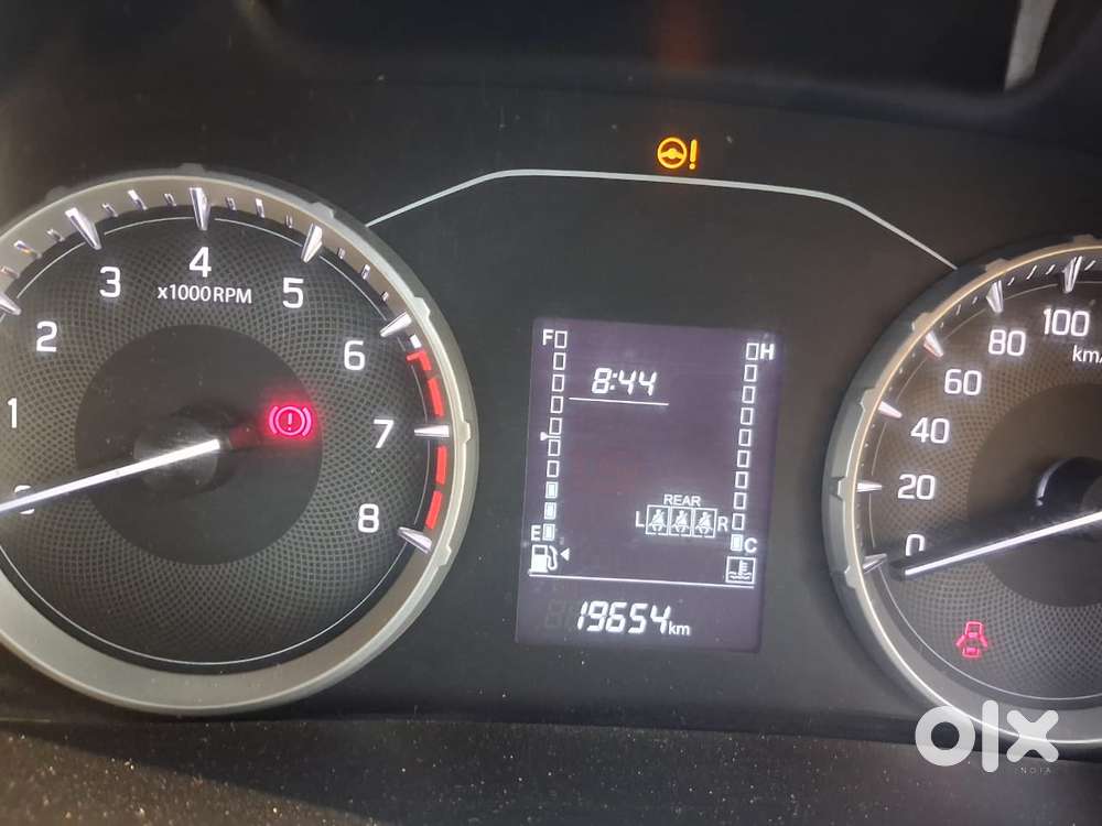 Maruti Suzuki Brezza 1.5 Lxi Smart Hybrid, 2024, Petrol