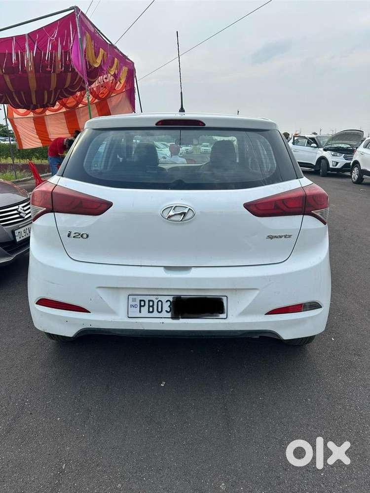Hyundai I20 2017 Petrol Well Maintained