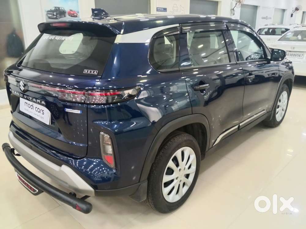 Maruti Suzuki Grand Vitara 1.5 Sigma Smart Hybrid, 2025, Petrol