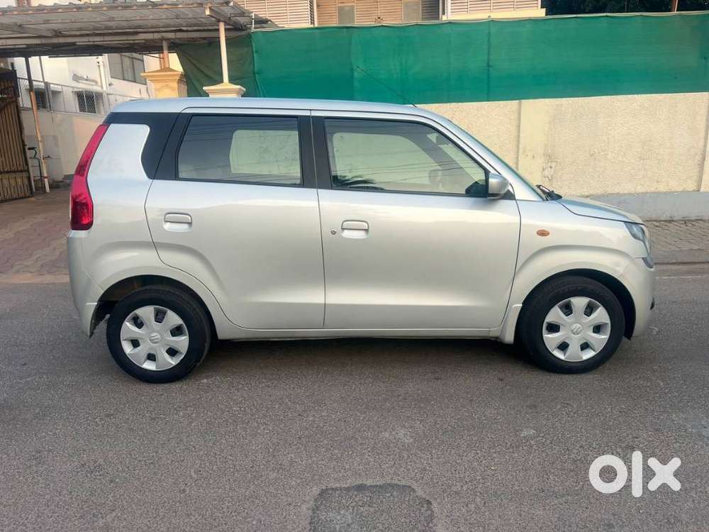 Maruti Suzuki Wagon R Vxi Amt, 2019, Petrol