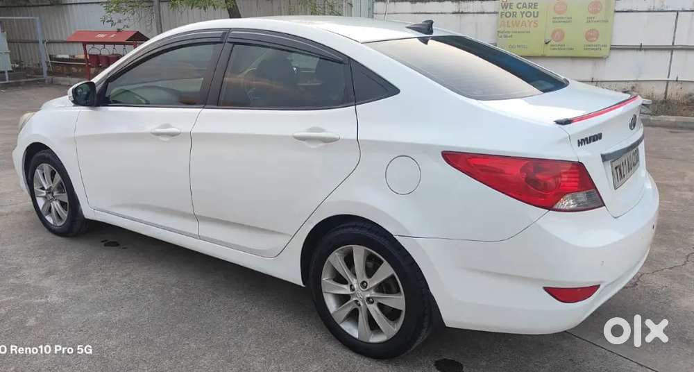 Hyundai Verna 2013 Petrol 120000 Km Driven