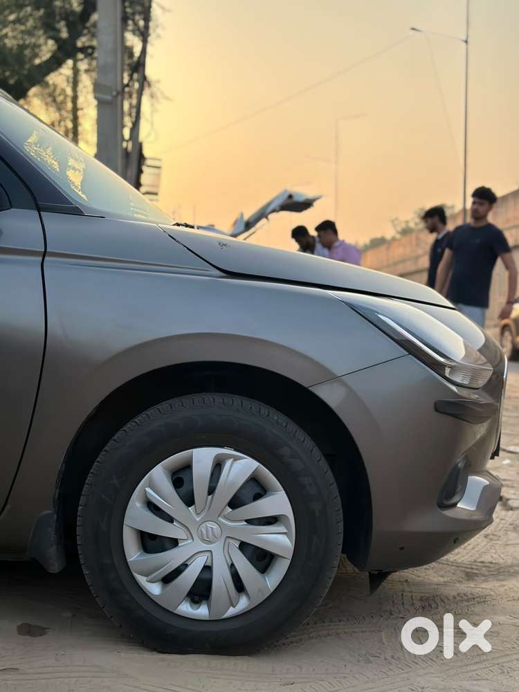 Maruti Suzuki Swift Vxi Optional, 2024, Petrol
