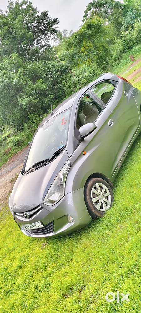 Hyundai Eon Sportz 2012