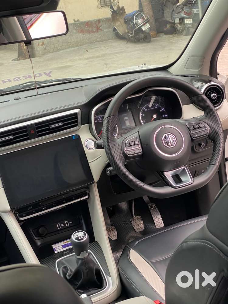 Mg Astor Zs Vti-tech Cvt Sharp, 2025, Petrol