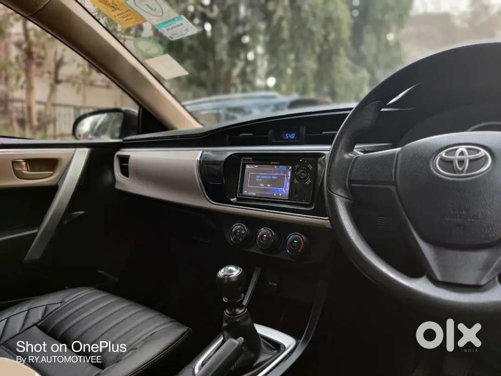 Toyota Corolla Altis 1.8 J 2015 Pure Petrol Car At Mulund West Mumbai