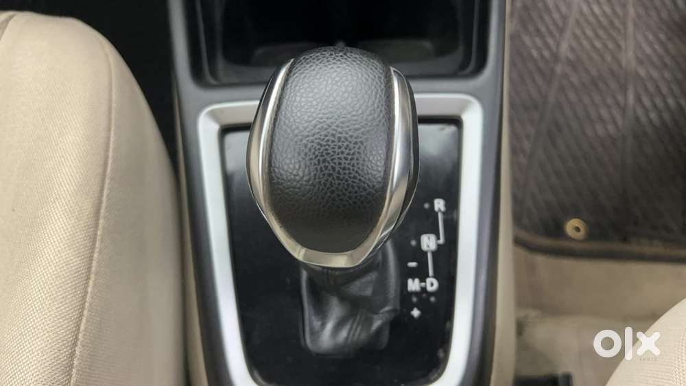 Maruti Suzuki Dzire 1.2 Zxi Plus Amt, 2017, Petrol