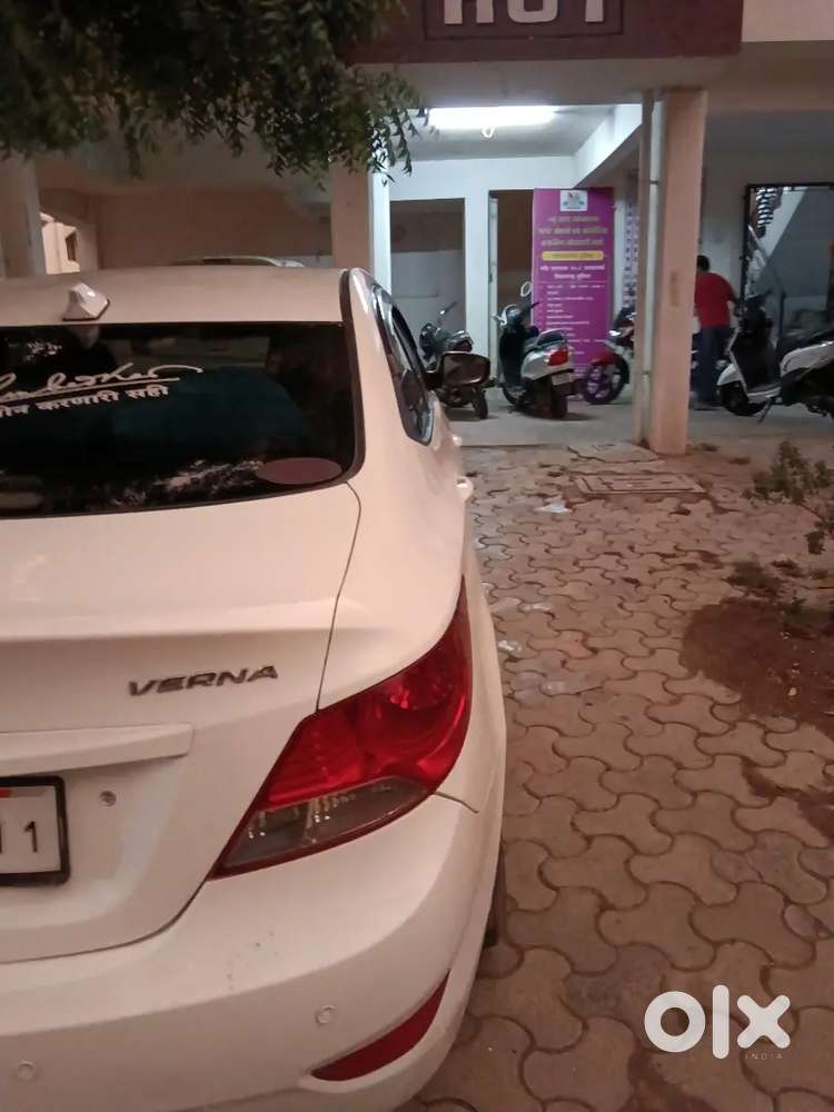 Hyundai Verna 1.6 Sx 2011