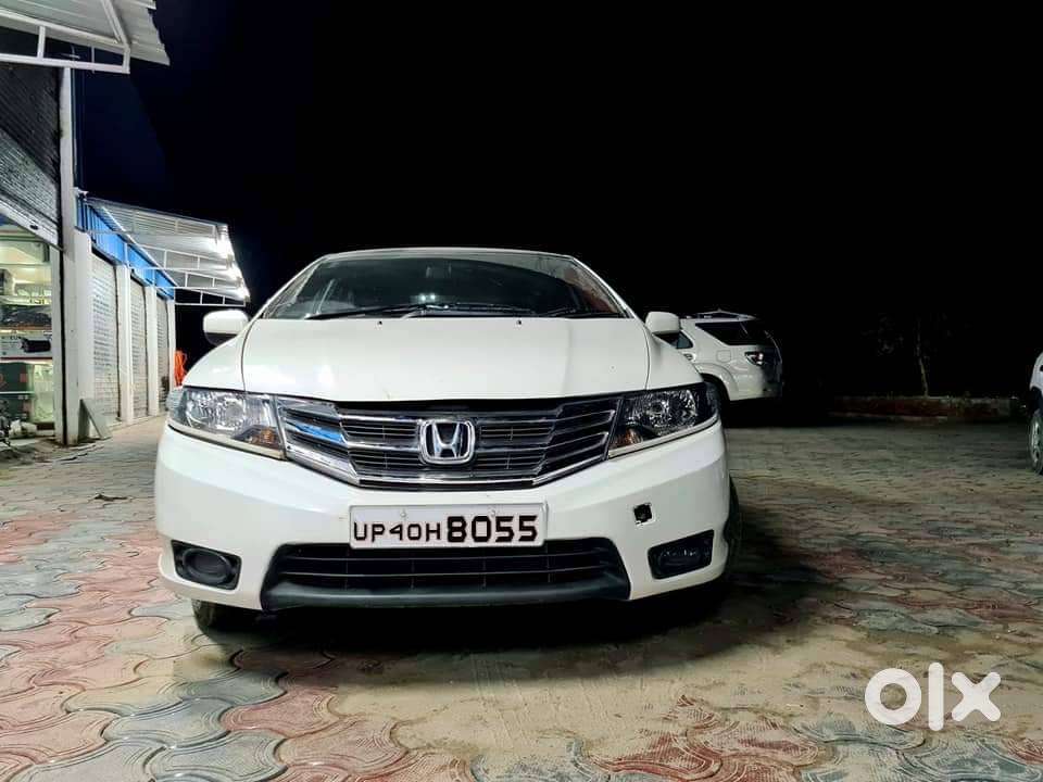 One Key Comfortable Car
