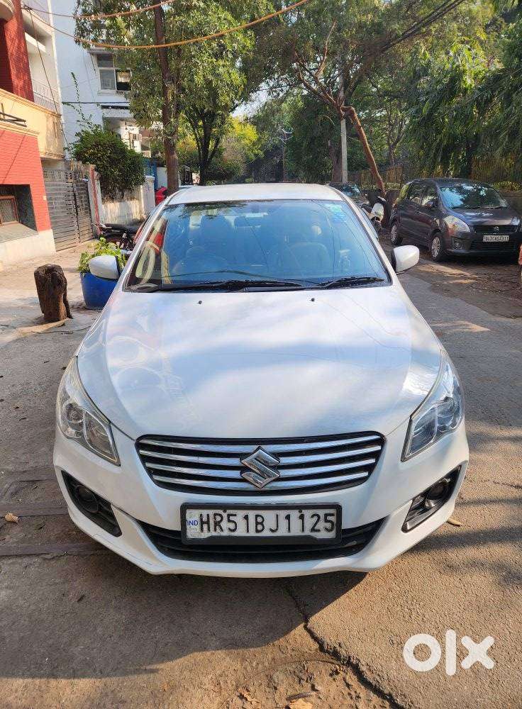 Maruti Suzuki Ciaz 2014-2017 At Vxi Plus, 2016, Petrol