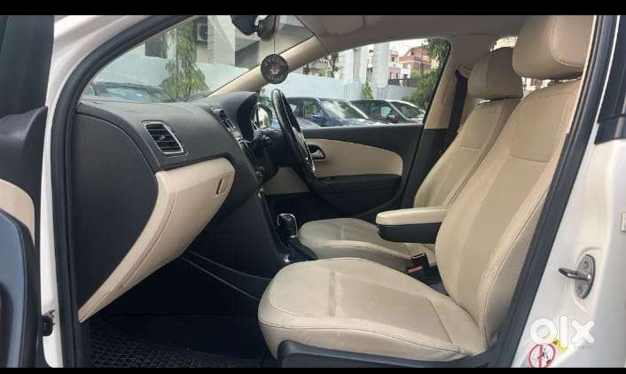 Volkswagen Vento 1.2 Tsi Highline Plus At, 2020, Petrol