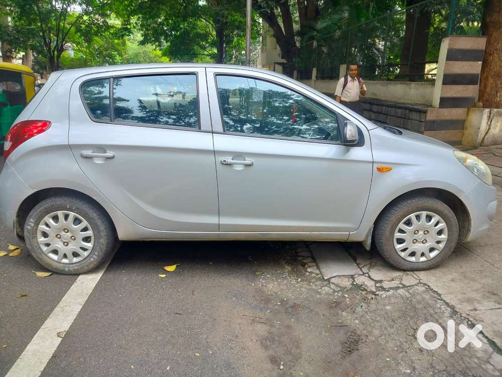 Hyundai I20 Sportz 1.2 Bs-iv, 2010, Petrol