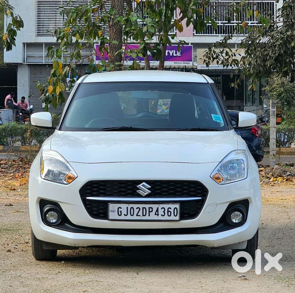 Maruti Suzuki Swift Vxi + Manual, 2022, Petrol
