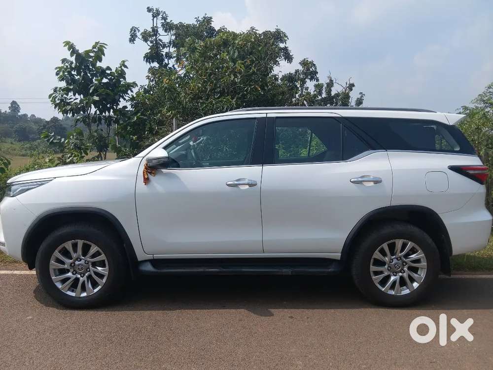Toyota Fortuner 2024 Diesel Well Maintained
