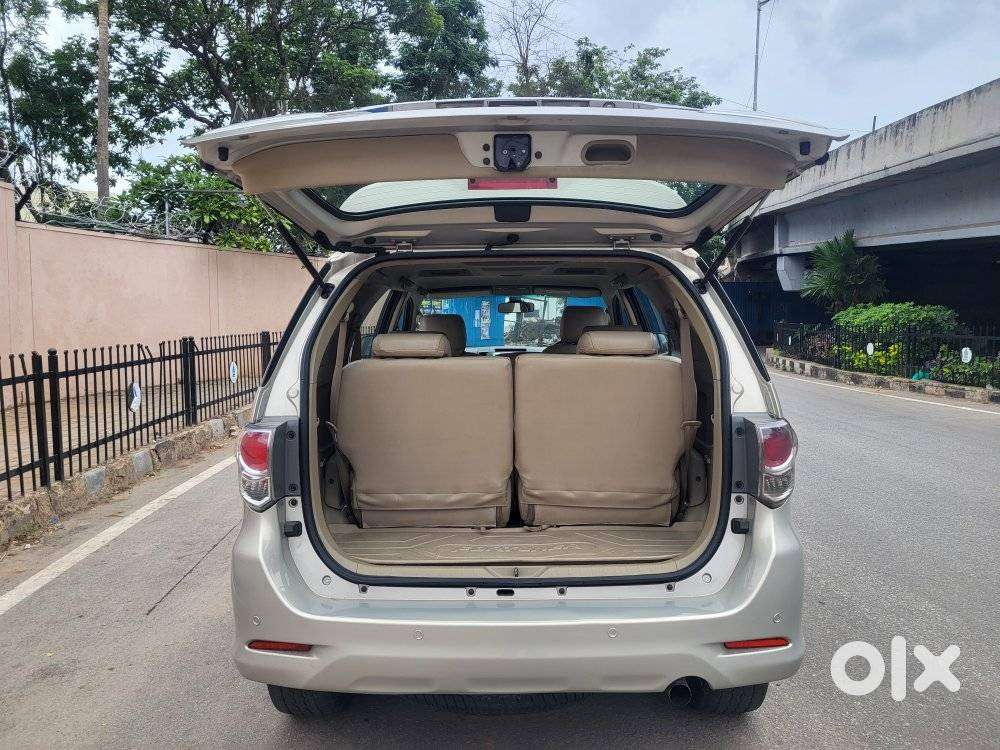 Toyota Fortuner 3.0 4x2 Automatic, 2012, Diesel