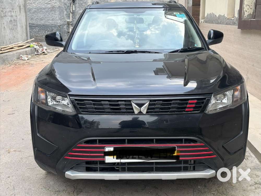 Mahindra Xuv300 Petrol Manual 2023