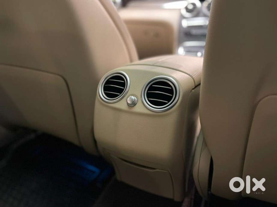 Mercedes-benz Glc Class Progressive 300, 2019, Petrol