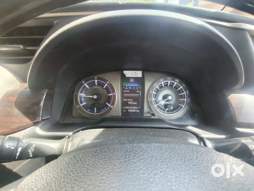 Toyota Innova 2020