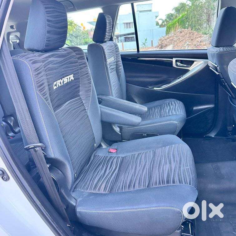 Toyota Innova Crysta [2020-ongoing] 2.4 Vx 7 Str, 2022, Diesel