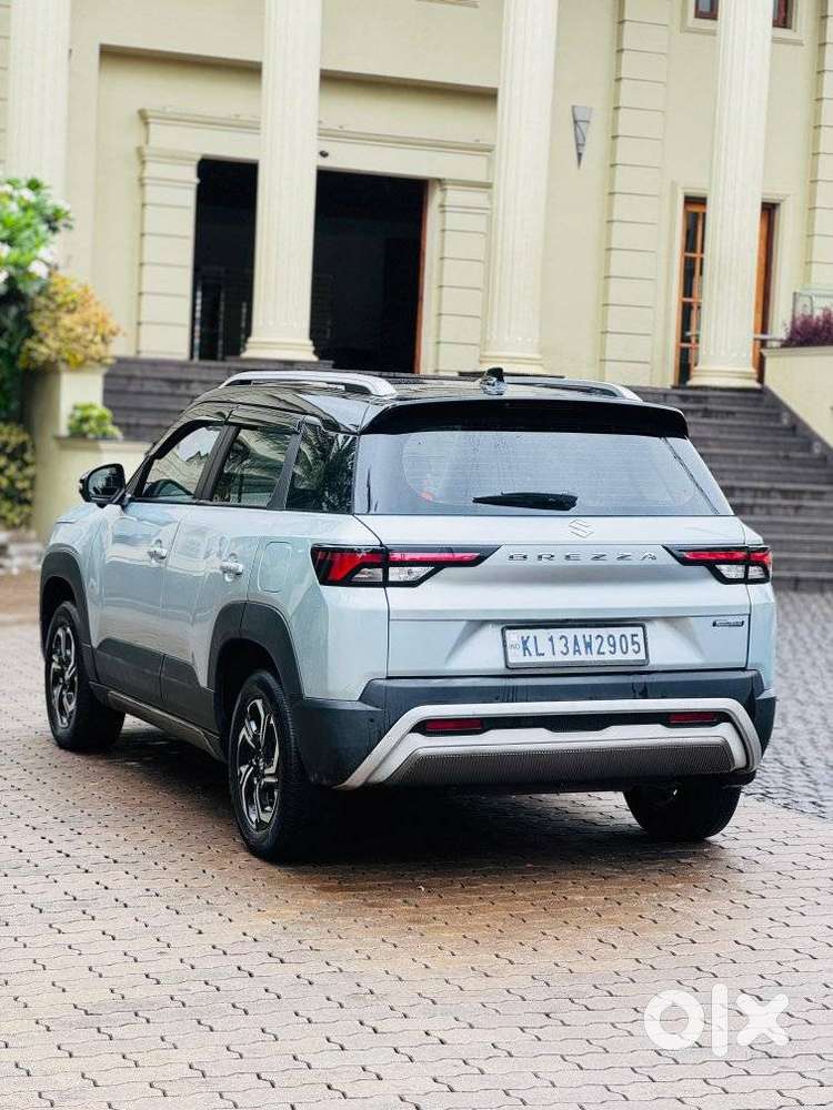 Maruti Suzuki Brezza 1.5 Zxi Plus Smart Hybrid, 2023, Petrol